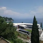 Alyssa 公寓 Ičići