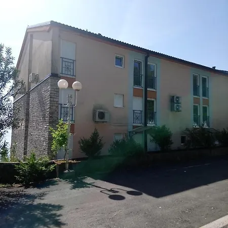 Apartament Alyssa