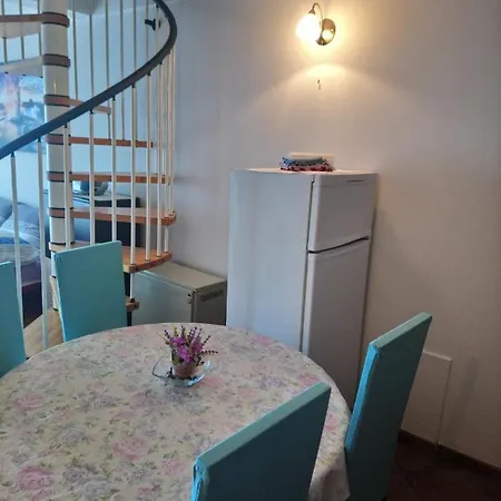 Alyssa Апартаменты *