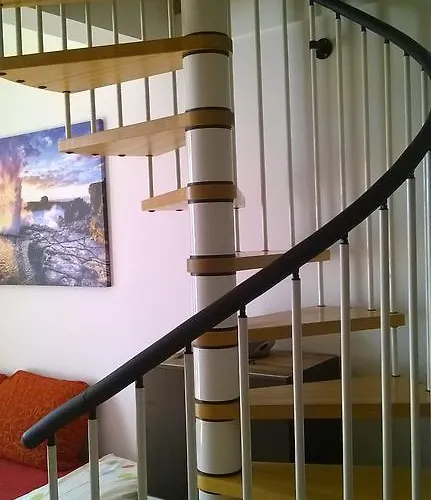 Alyssa Apartment *